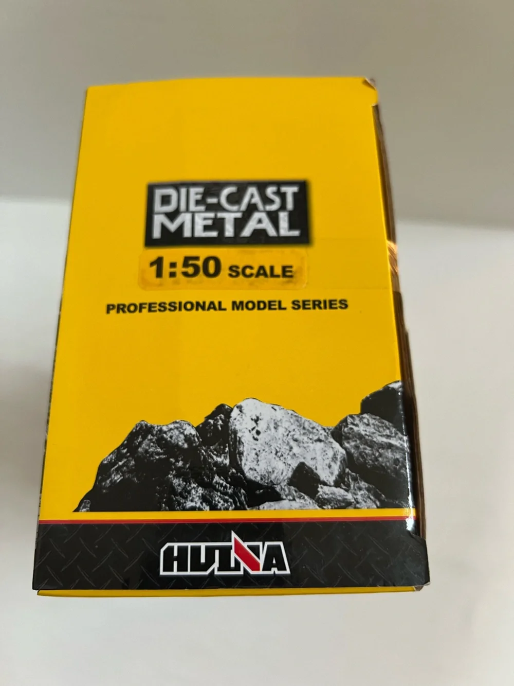 Crawler Crane Model  HULNA 1/50 Scale Heavy Duty Construction Metal NIB #1720